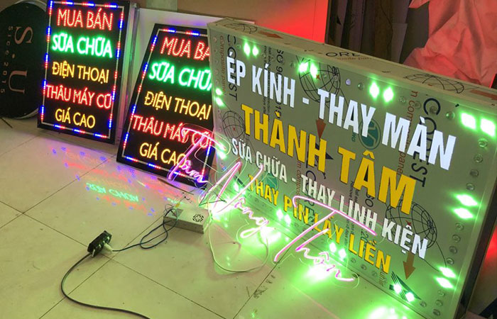 Bảng Hiệu Đèn Led