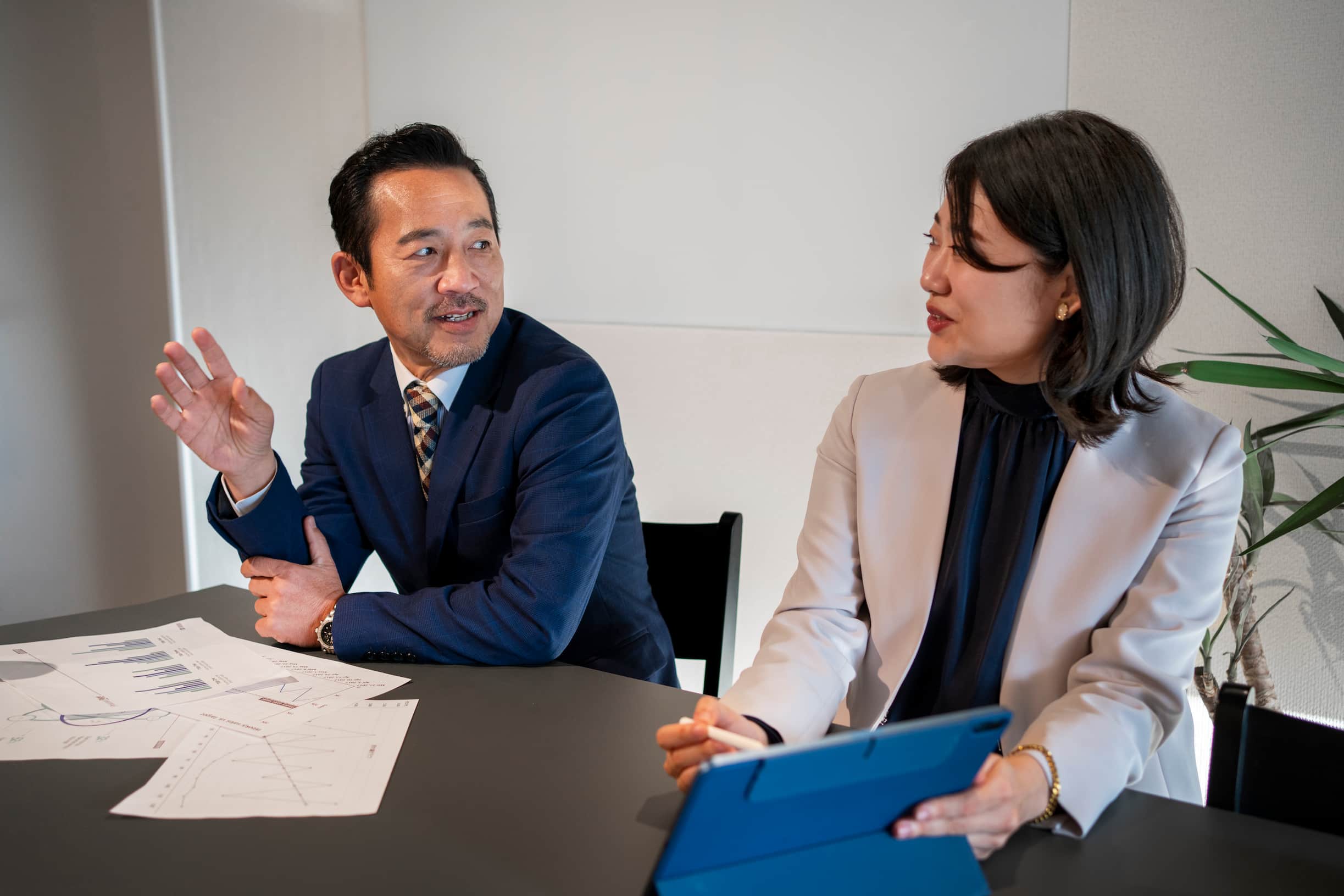 tu-van-chi-tiet-cho-khach-hang